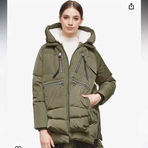Women’s Orolay winter jacket.